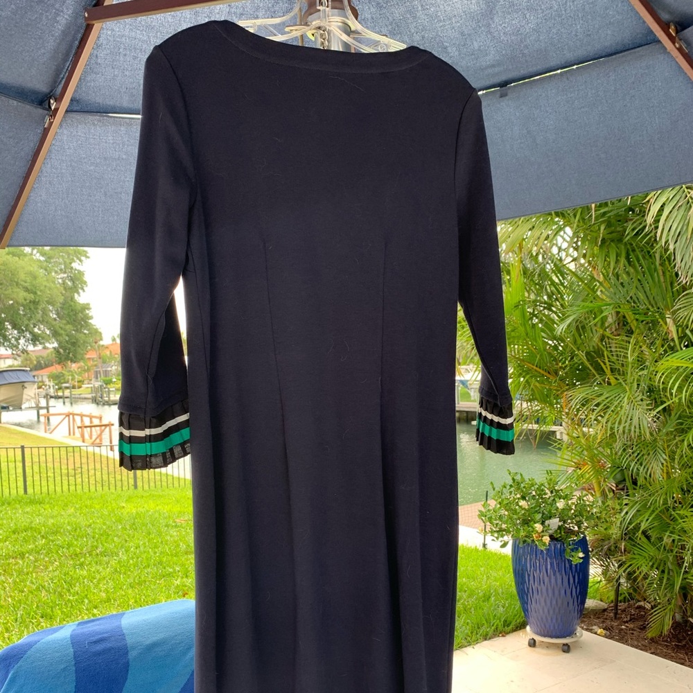Navy long sleeve w/green cuff dress